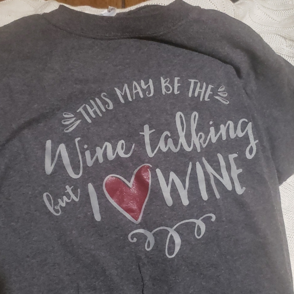 Tee shirt